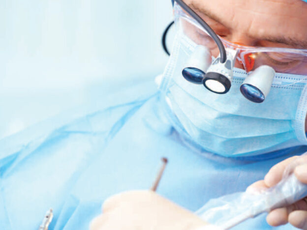Surgical Risk Assessment for Dental Implants course image