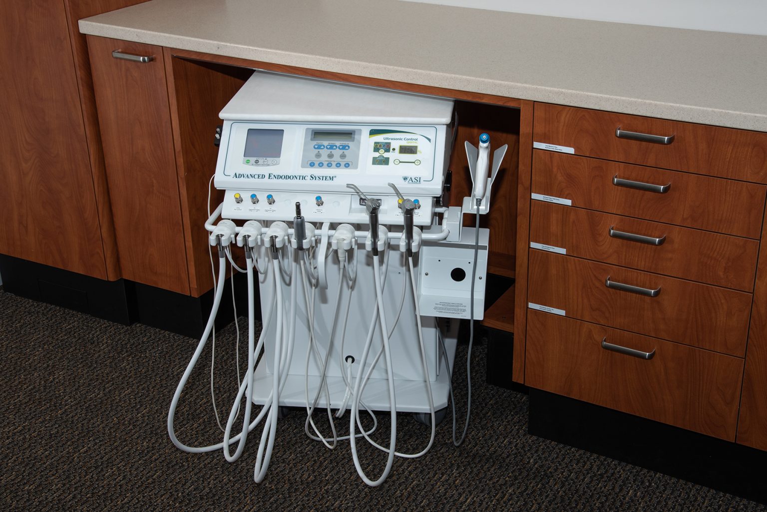 ASI ReFit Endodontic System Debuts Decisions in Dentistry