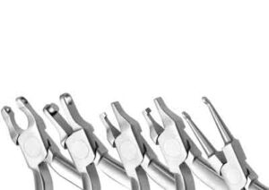 INSTRUMENT SET FOR CLEAR ALIGNERS