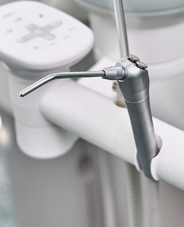 Infections From Dental Unit Waterlines Prompt Federal Health Advisory